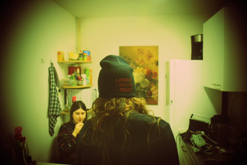 Star Graphic Beanie Red