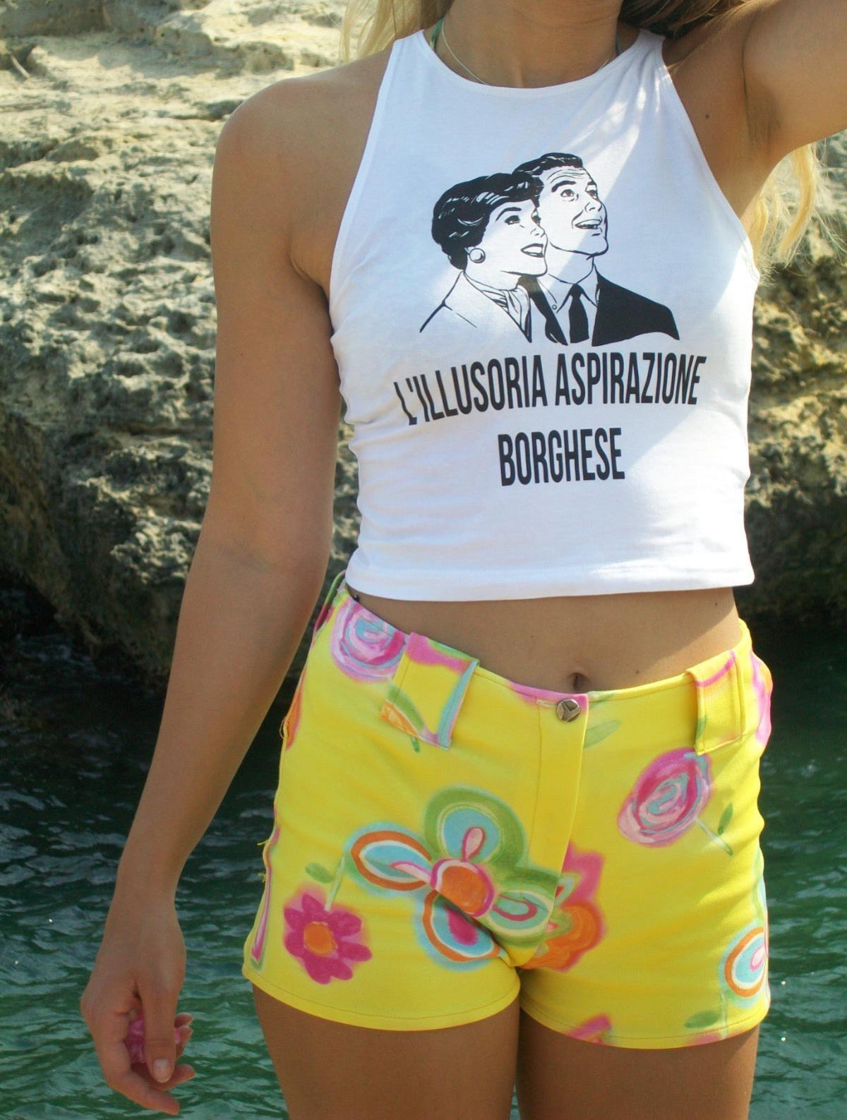 L' ILLUSORIA ASPIRAZIONE BORGHESE TOP