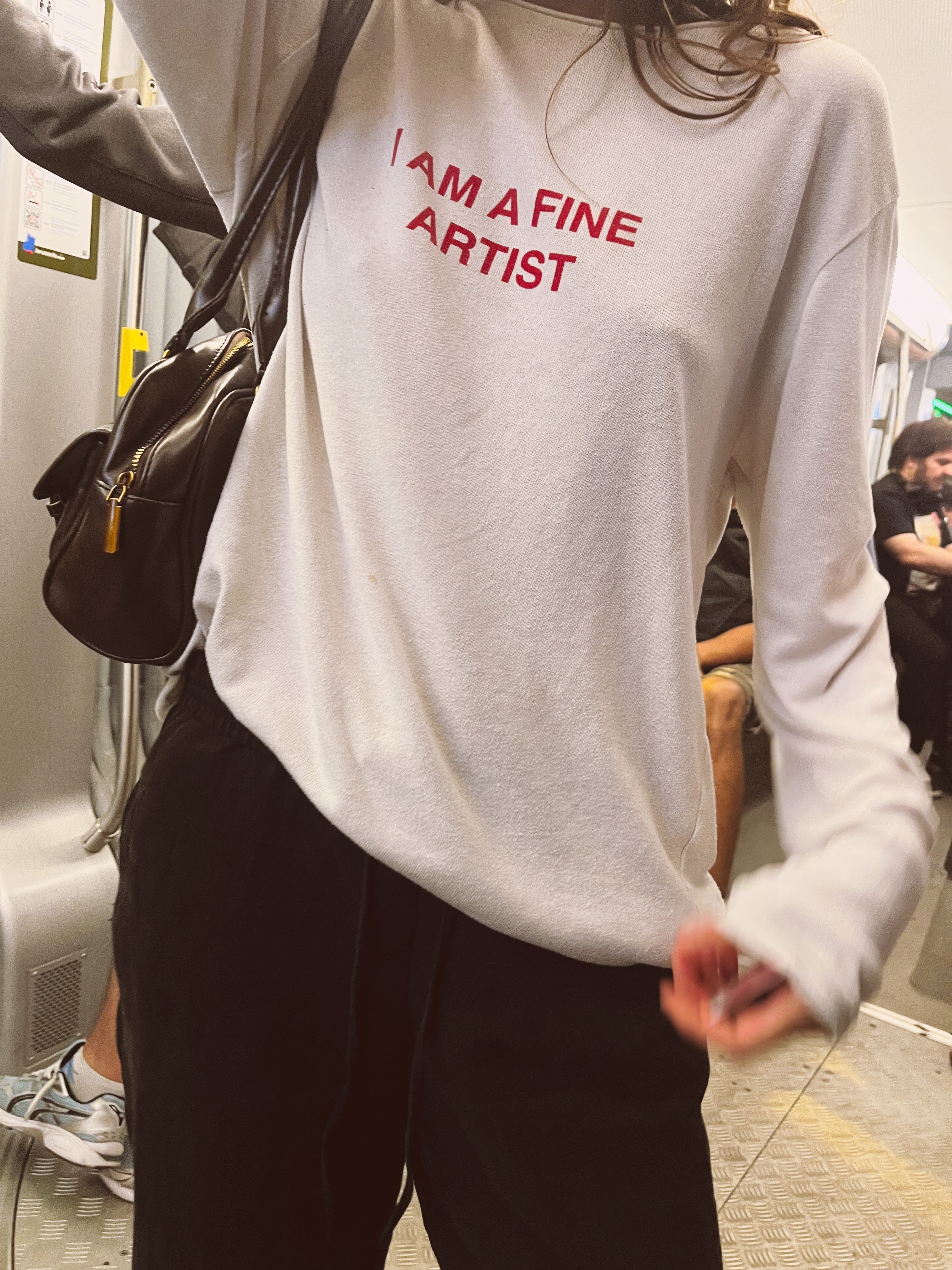 I'M A FINE ARTIST T-SHIRT